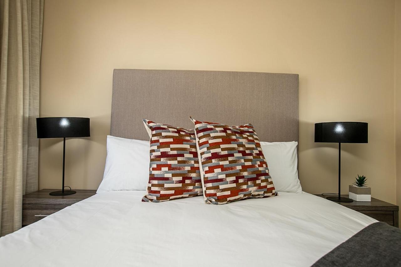 The Serviced Apartment Collection At The Tyrwhitt Rosebank Johannesbourg Extérieur photo