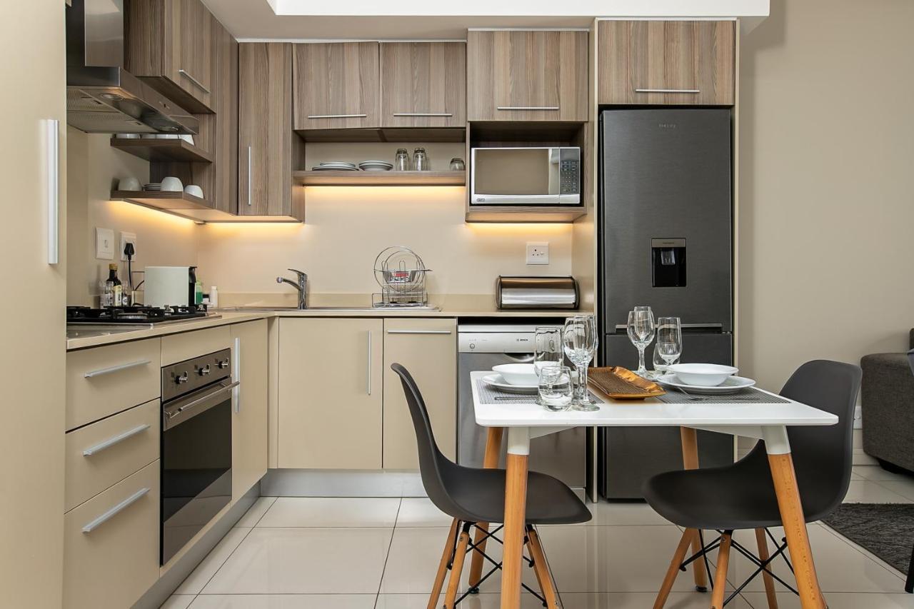The Serviced Apartment Collection At The Tyrwhitt Rosebank Johannesbourg Extérieur photo