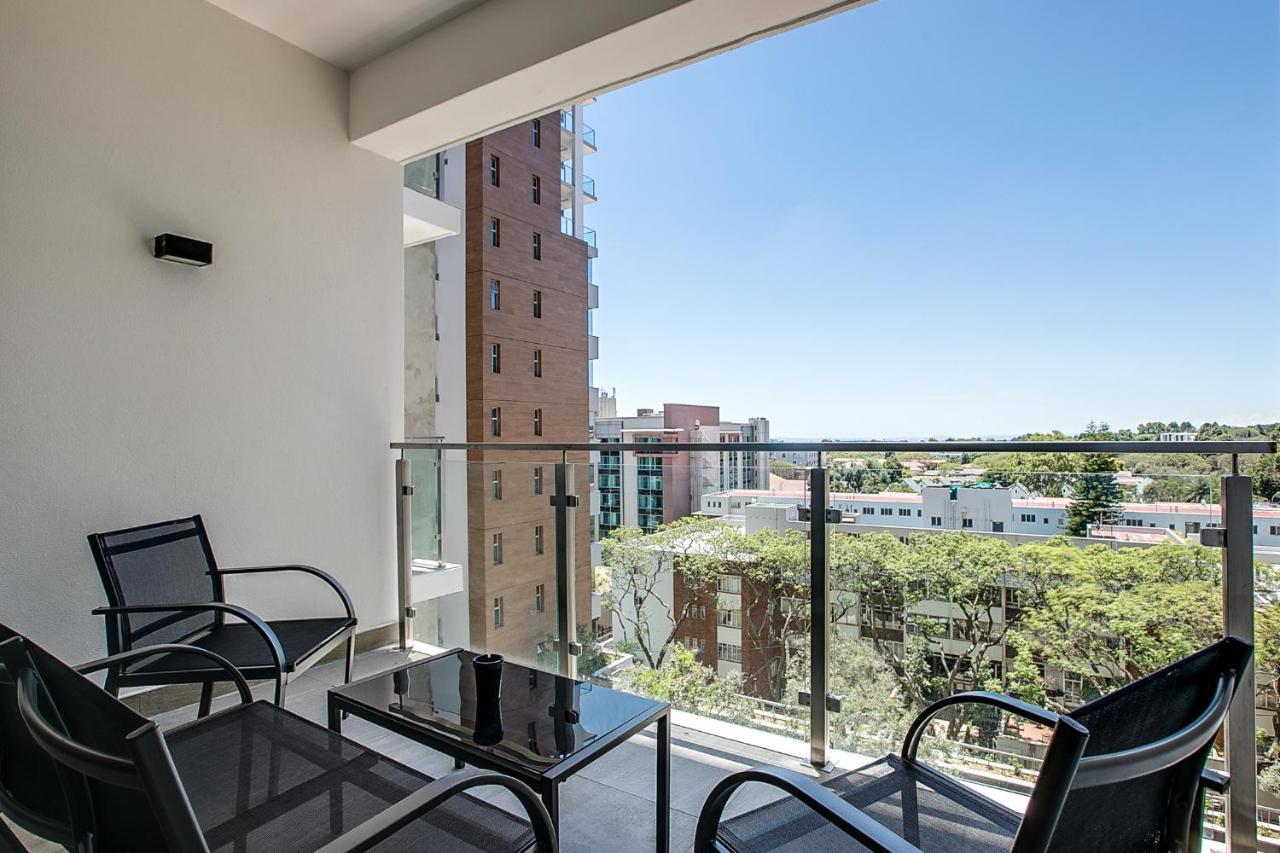 The Serviced Apartment Collection At The Tyrwhitt Rosebank Johannesbourg Extérieur photo