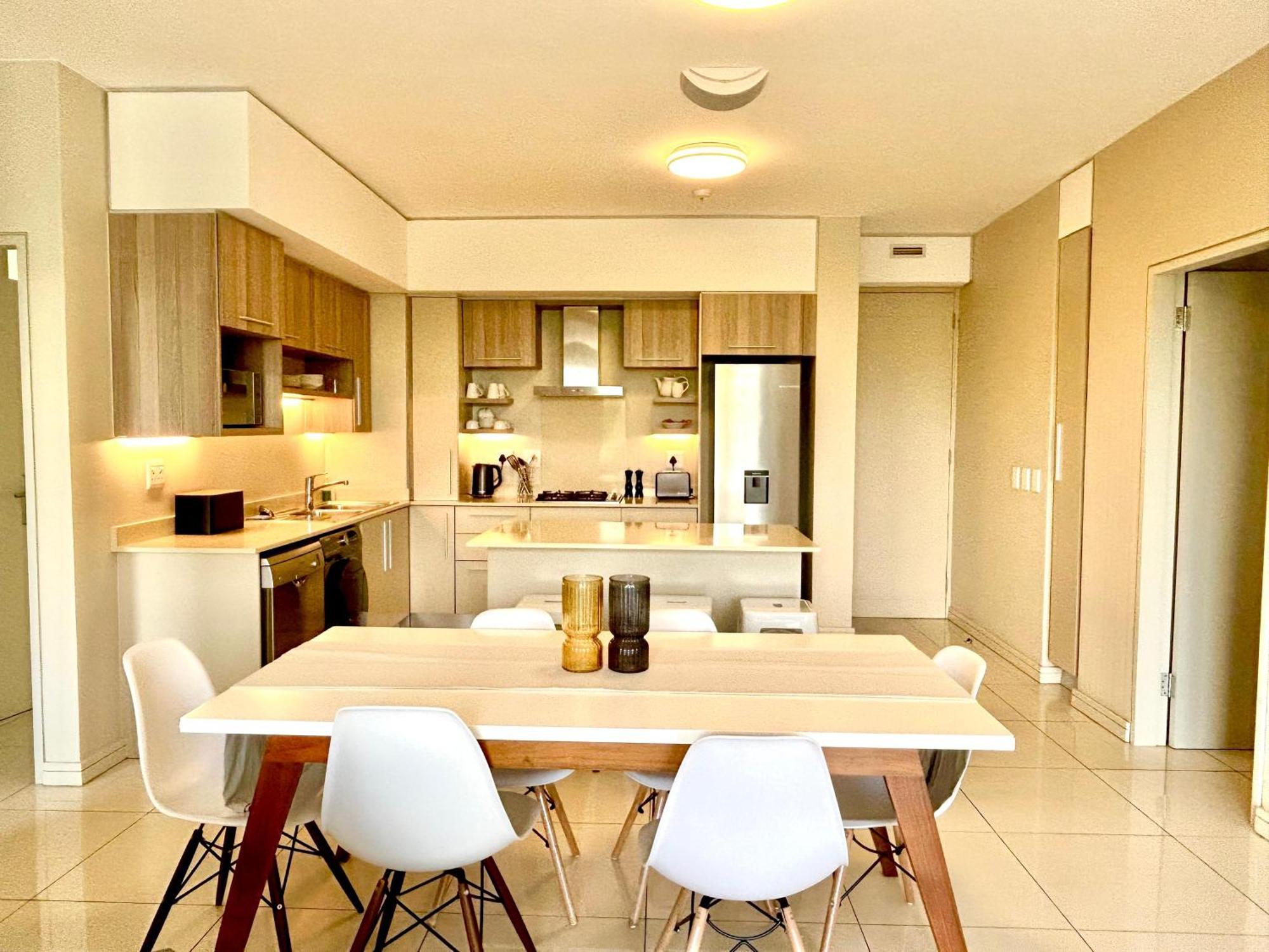 The Serviced Apartment Collection At The Tyrwhitt Rosebank Johannesbourg Extérieur photo